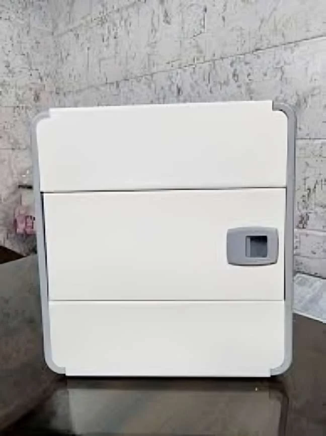 Distribution box · Silver Series TPN Double Door Distribution Box · 4 Way